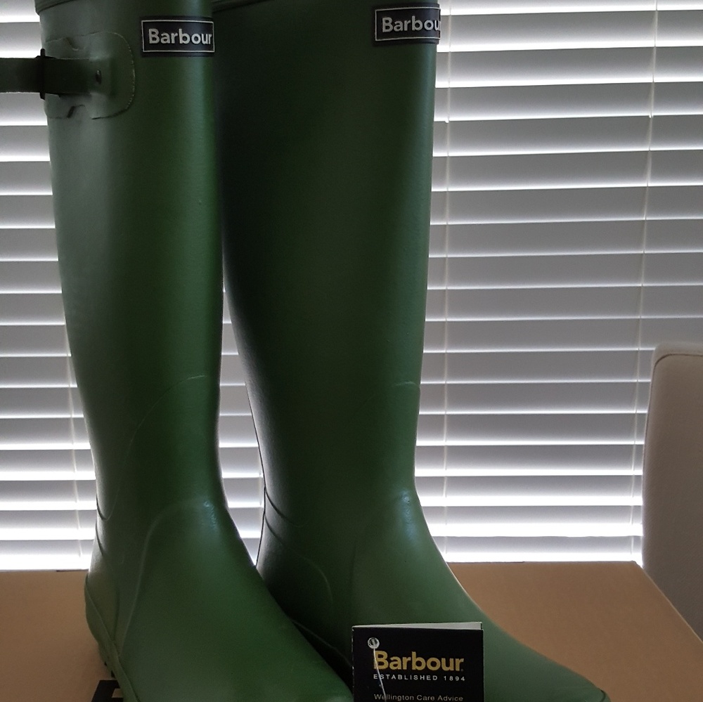 Barbour Town & Country Wellington boot